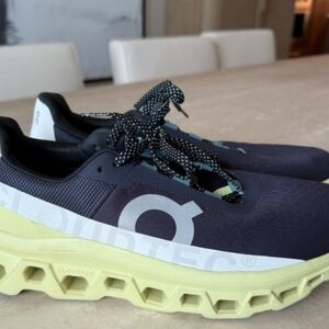On Running Men's Athletic Shoes - Black and Yellow
